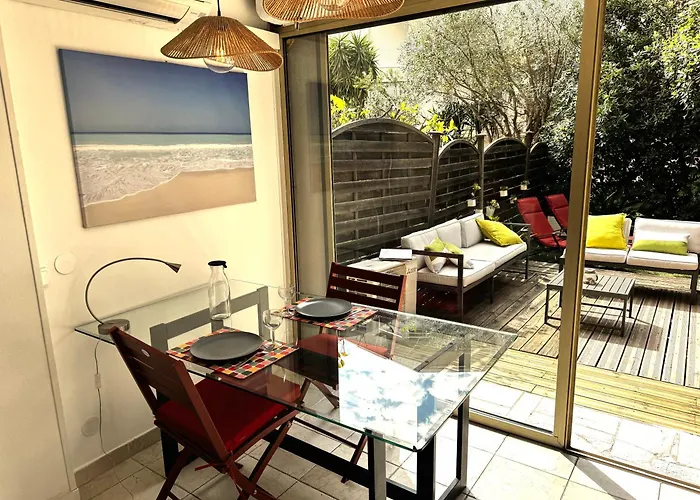 Avec Jardin Sud Proche Bord De Апартаменти Сент-Максім