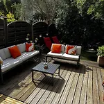 Avec Jardin Sud Proche Bord De Apartament