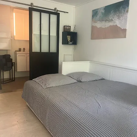 Avec Jardin Sud Proche Bord De Apartamento Sainte-Maxime