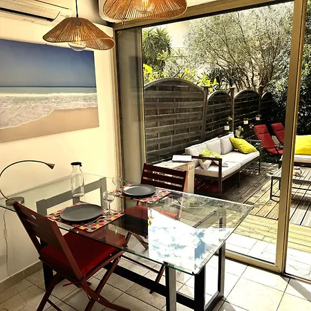 Avec Jardin Sud Proche Bord De Appartement Sainte-Maxime